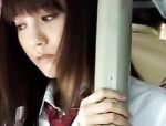 Japanisches Schulmädchen wird im Bus gefickt #1