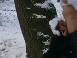 Eine heiße russische Hure Lory und ihr Freund sind bereit für einen harten Fick im Schnee #5