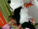 Das versaute babe Tammi fühlt sich einsam und will mit ihrem Panda spielen #5