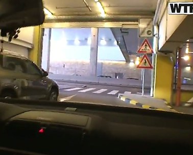 Nessa Devil ist eine Teenager die mit ihren Freund ausgeht und dann noch fickt #3