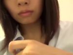 Eine asiatische Teenager dreht ganz alleine einen Video mit einem Orgasmus #2