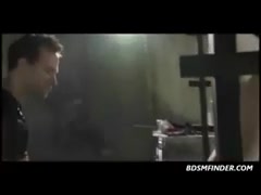 Extreme Unterwerfung mit Fesselspielen und Folterwerkzeug #15