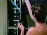 Retro-Szene der Video wissenschaftlich wie die lesbische Frauen sich lecken