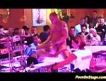 Porno auf der Bühne stripper gefickt auf der Party in dem Bar #21
