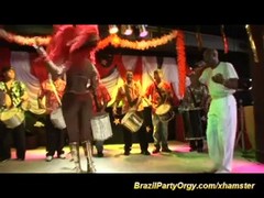 Samba Fickfestival in Rio mit Titten, Ärschen und harten Schwänzen. #5