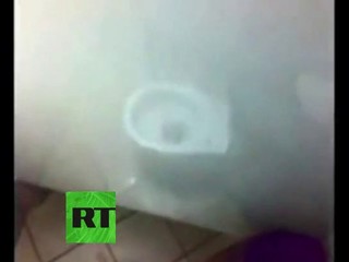 Russische Babes treiben es in der Toilette #22