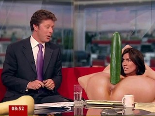 Susanna Reid demonstriert Sextoys in ihrer Vagina #15