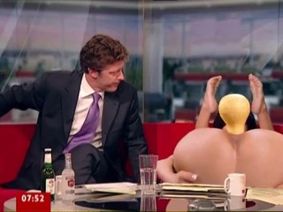 Susanna Reid demonstriert Sextoys in ihrer Vagina #25