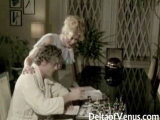 Reife Blondine bringt einen Stecher zum Orgasmus #2