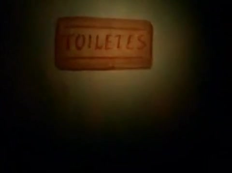 Geile Schlampe auf der  Toilette  sex in der Öffentlichkeit A75 #1