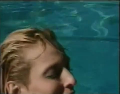 Pornostar Randi Storm hat heissen Sex unter Wasser im Pool bei brazzers #9
