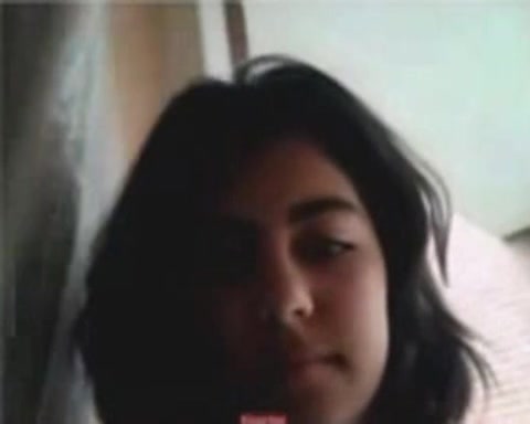 Heisses, arabische Mädchen zeigt ihren Körper bei vivid vor der Webcam #5