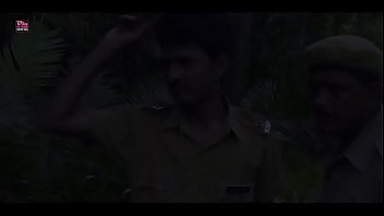 Sexy indisches Rap Video mit heißen Schnecken #7