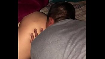 Meine Frau schläft und meine Freundin leckt sie #3