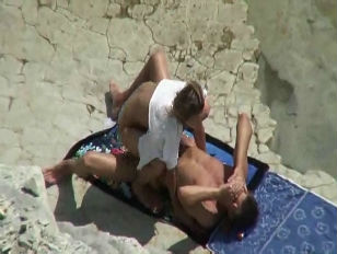 Paar wird beim Sex am Strand beobachtet #3