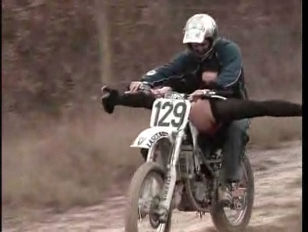 Doreen Baker beim flotten Motocross Sex