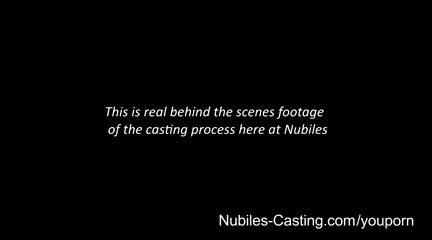 Nubiles Casting – Enge Pussy verschlingt Riesenständer #1
