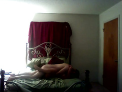 Die blonde Prostituierte leigt  auf ihrem Bett #3